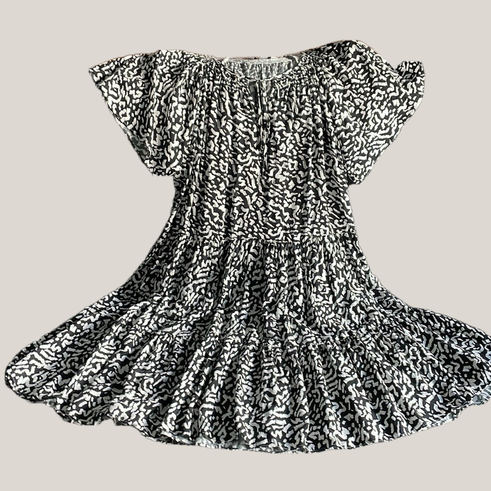 Nine West Dress BlackWhite Print Size S Tiered Skirt Oversized CottageCore Ditsy